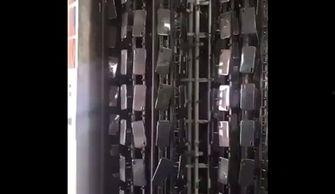 富士康朋友爆料视频播放,揭秘工厂真实工作环境与员工生活  第1张 富士康朋友爆料视频播放,揭秘工厂真实工作环境与员工生活  第1张